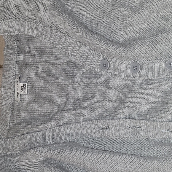 American Eagle Outfitters Juniors Gray Button Down V-Neck Cardigan Sweater Small - Picture 6 of 7